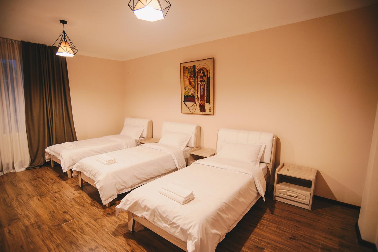 Hotel Sani Kutaisi Exterior photo