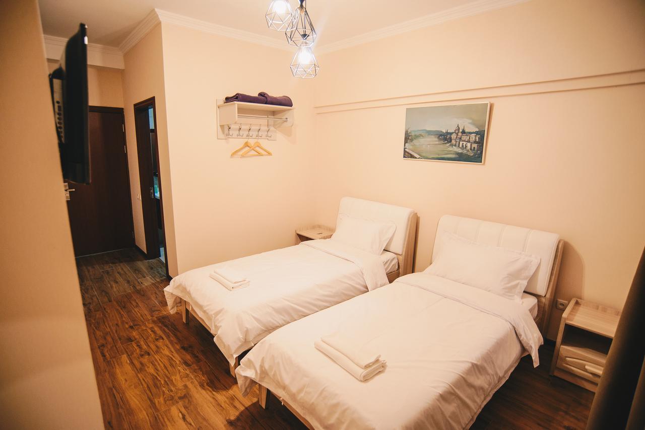Hotel Sani Kutaisi Exterior photo