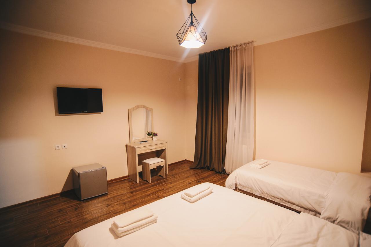 Hotel Sani Kutaisi Exterior photo